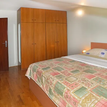 Franka Apartment